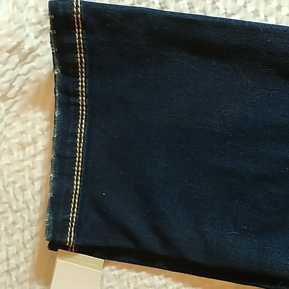 Miss Me Heaven Cut High Rise Size 31x34 long - Picture 3 of 13